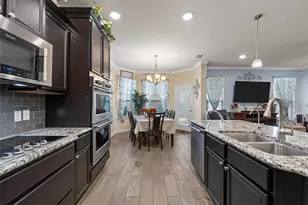 1209 Drummond Cir, Waco, TX 76712 - Photo 6