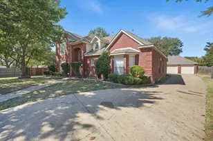 5010 Coventry Ln, Arlington, TX 76017 - Photo 2