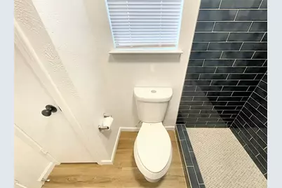 5518 Creek Valley Drive, Arlington, TX 76018 - Photo 26