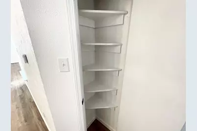 5518 Creek Valley Drive, Arlington, TX 76018 - Photo 14