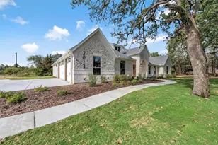 2013 Forest Bridge Dr, Azle, TX 76020 - Photo 6