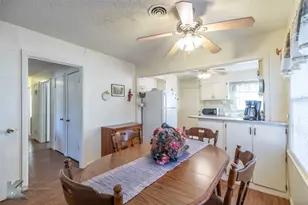 1934 N Mockingbird Ln, Abilene, TX 79603 - Photo 16