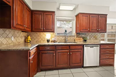 5700 Stage Line Court, Arlington, TX 76017 - Photo 4