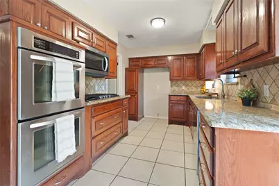 5700 Stage Line Court, Arlington, TX 76017 - Photo 16