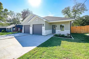 103 S Barron, Covington, TX 76636 - Photo 2