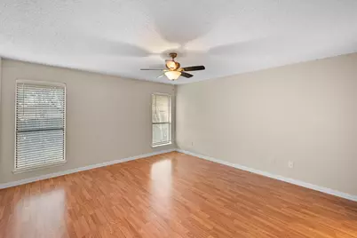 906 Lemontree Court, Arlington, TX 76017 - Photo 28