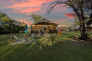 406 S Llano St, Whitney, TX 76692 - Photo 2