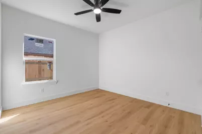 8811 Silver Creek Road, White Settlement, TX 76108 - Photo 18