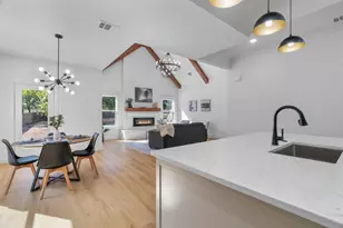 8811 Silver Crk Rd, White Settlement, TX 76108 - Photo 8