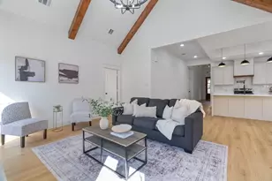 8811 Silver Crk Rd, White Settlement, TX 76108 - Photo 16