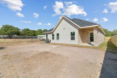 8811 Silver Creek Road, White Settlement, TX 76108 - Photo 34