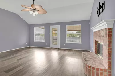 1221 N Rhea Drive, White Settlement, TX 76108 - Photo 16