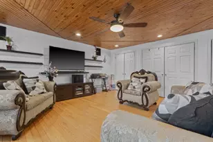 1401 Apache St, Arlington, TX 76012 - Photo 10