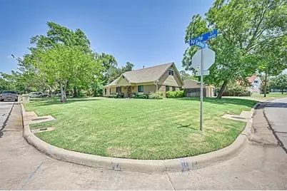 1401 Apache Street, Arlington, TX 76012 - Photo 2