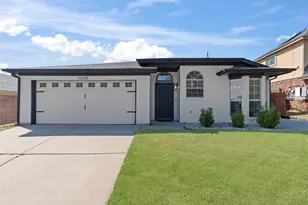 10245 Sunset View Dr, Fort Worth, TX 76108 - Photo 1