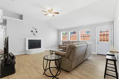 10245 Sunset View Drive, Fort Worth, TX 76108 - Photo 4