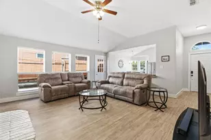 10245 Sunset View Dr, Fort Worth, TX 76108 - Photo 6