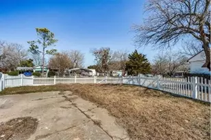 154 Dixon St, Mesquite, TX 75181 - Photo 22