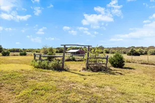 5512 Co Rd 1042, Celeste, TX 75423 - Photo 14
