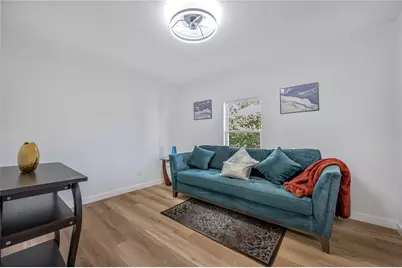 5608 Helmick Avenue, Fort Worth, TX 76107 - Photo 6