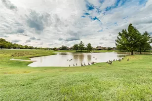 9505 Meadowpark Dr, Denton, TX 76226 - Photo 36