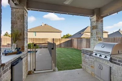 9505 Meadowpark Drive, Denton, TX 76226 - Photo 32