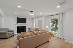 5625 Lake Jackson St, Waco, TX 76710 - Photo 4