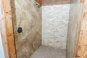 905 W 5th St, Breckenridge, TX 76424 - Photo 14