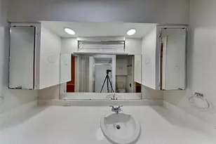 5928 Fox Hill Ln, Dallas, TX 75232 - Photo 10