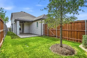 1013 Karis Blvd, Crowley, TX 76036 - Photo 30