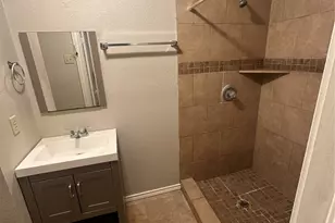 701 Hulme St, Bowie, TX 76230 - Photo 12