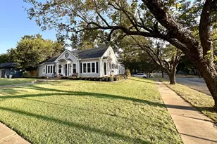 426 McGee St, Sherman, TX 75092 - Photo 24