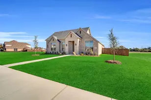 1026 Beaverbrook Ln, DeSoto, TX 75115 - Photo 2