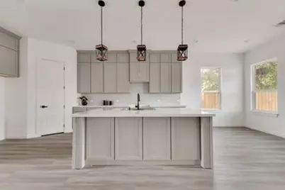 2729 Pike Drive, Lancaster, TX 75134 - Photo 2