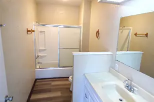 103 S Oaklawn Ave, Eastland, TX 76448 - Photo 20