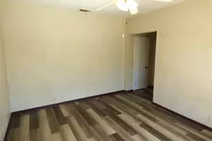 103 S Oaklawn Ave, Eastland, TX 76448 - Photo 24