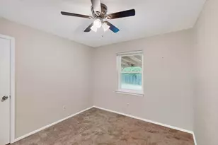 2412 Jewell Dr, Arlington, TX 76016 - Photo 22