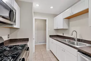 2412 Jewell Dr, Arlington, TX 76016 - Photo 6