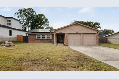 2412 Jewell Drive, Arlington, TX 76016 - Photo 1