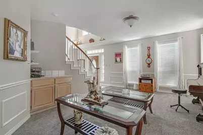 2703 Kingswood Court, Arlington, TX 76001 - Photo 4