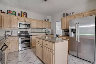 2703 Kingswood Court, Arlington, TX 76001 - Photo 14