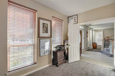 2703 Kingswood Court, Arlington, TX 76001 - Photo 8