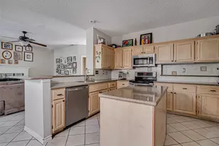 2703 Kingswood Ct, Arlington, TX 76001 - Photo 16