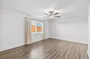 2814 Lindbergh Dr, Dallas, TX 75228 - Photo 20