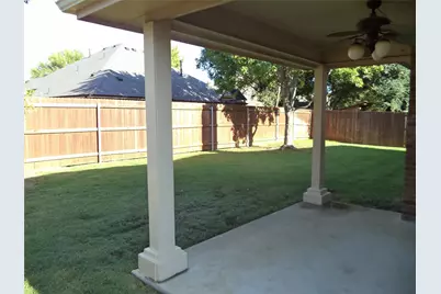 9220 Water Oak Drive, Arlington, TX 76002 - Photo 4