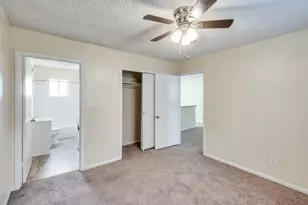 512 S Delaware St, Irving, TX 75060 - Photo 8