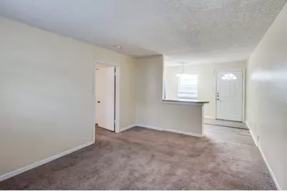 512 S Delaware Street #1, Irving, TX 75060 - Photo 4