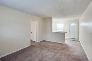 512 S Delaware St, Irving, TX 75060 - Photo 4