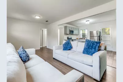 11528 Sinclair Avenue, Dallas, TX 75218 - Photo 4