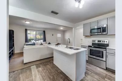 11528 Sinclair Avenue, Dallas, TX 75218 - Photo 6